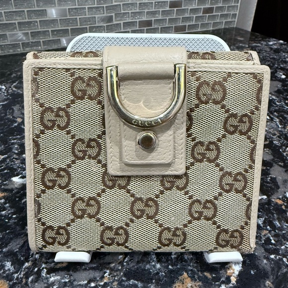 Gucci Cream and Brown Compact Wallet - Picture 1 of 8